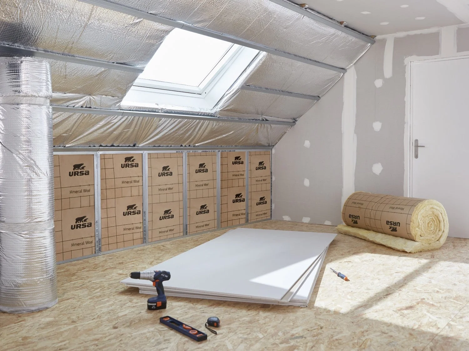 Isolation des cloisons et combles